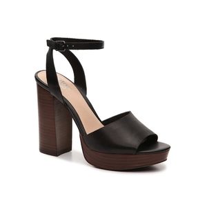 Bleeker & Bond Sienna Platform Sandal